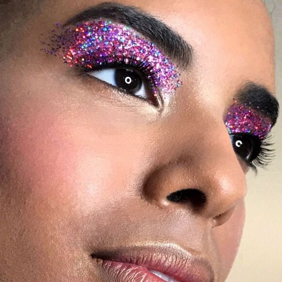 MAC Cosmetics FUSCIA Glitter Brilliants  (SHIMMERING Medium Dark Chunky Purple) - Picture 3 of 8